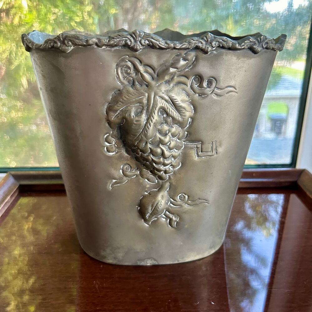 Vintage Bronze Tone Metal Raised Relief Floral Grapes Basket Bucket Flower Bin